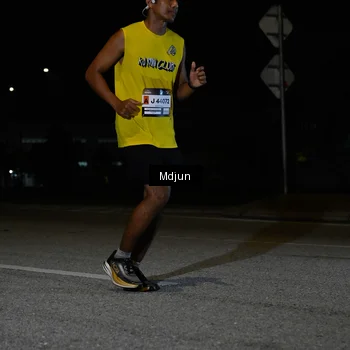 Runner Photo 7459549