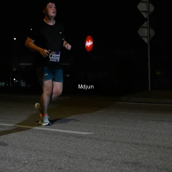 Runner Photo 7459560