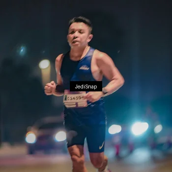 Runner Photo 7459595