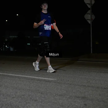 Runner Photo 7459635