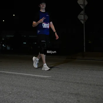 Runner Photo 7459636