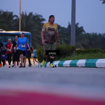 Runner Photo 7459660