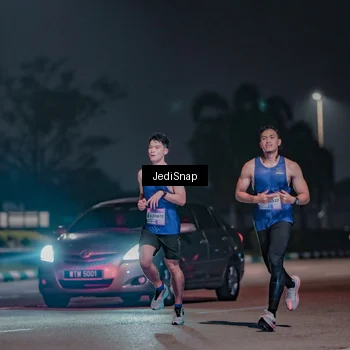 Runner Photo 7459671