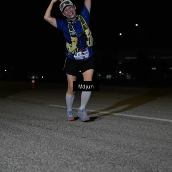 Runner Photo 7459705
