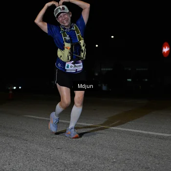 Runner Photo 7459712