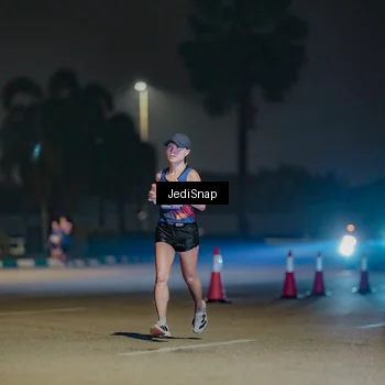 Runner Photo 7459724