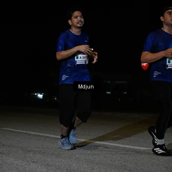 Runner Photo 7459777