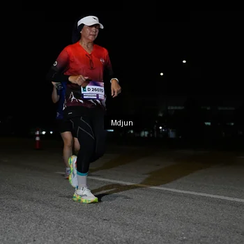 Runner Photo 7459791