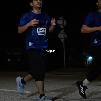 Runner Photo 7459792