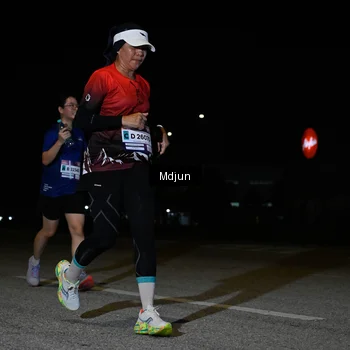 Runner Photo 7459805