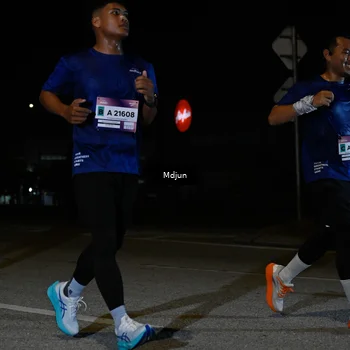 Runner Photo 7459896