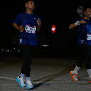 Runner Photo 7459898