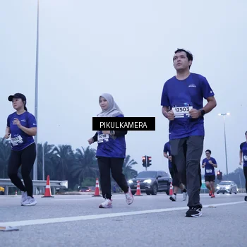 Runner Photo 7459961