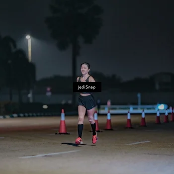 Runner Photo 7460002