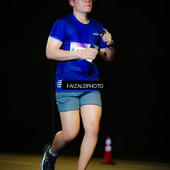 Runner Photo 7460082
