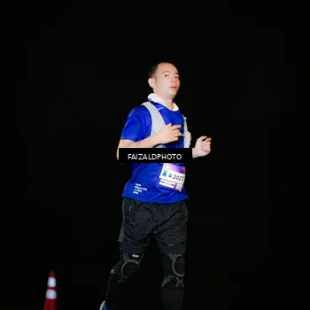 Runner Photo 7460100