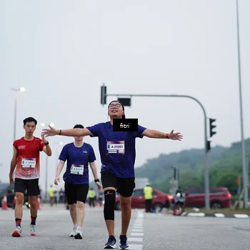Runner Photo 7460126