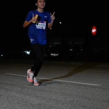 Runner Photo 7460130