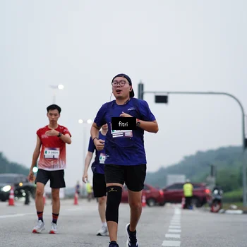 Runner Photo 7460137