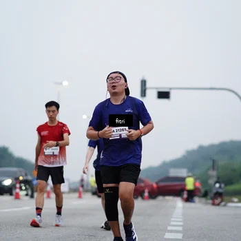 Runner Photo 7460138