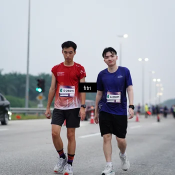 Runner Photo 7460154