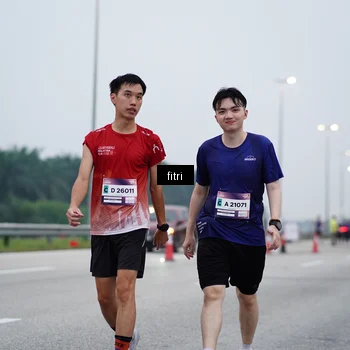 Runner Photo 7460158