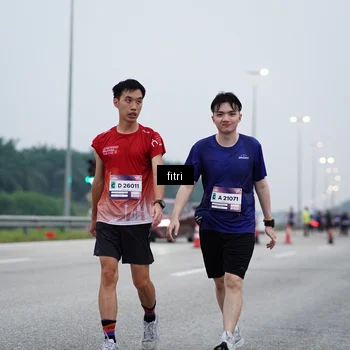 Runner Photo 7460163