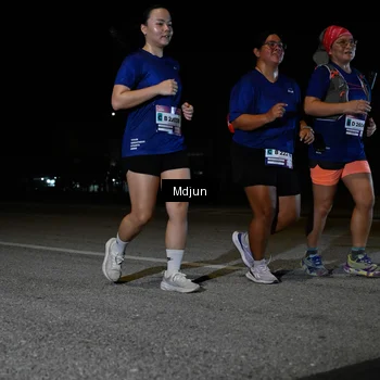 Runner Photo 7460164