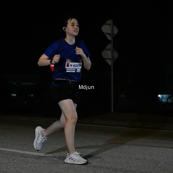 Runner Photo 7460201