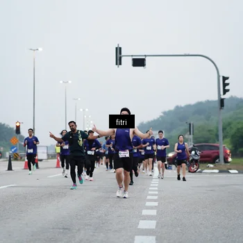 Runner Photo 7460216