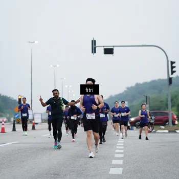Runner Photo 7460234