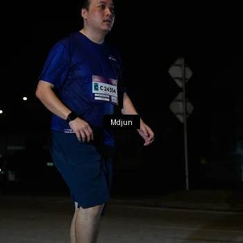 Runner Photo 7460236