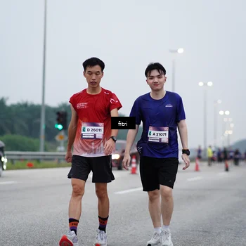 Runner Photo 7460255