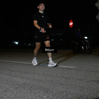 Runner Photo 7460269