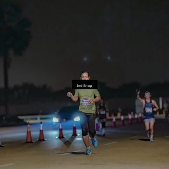 Runner Photo 7460283