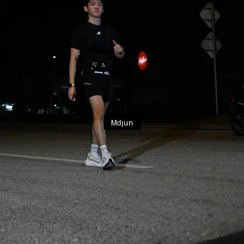 Runner Photo 7460286