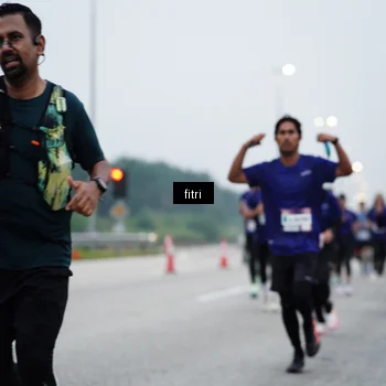 Runner Photo 7460310