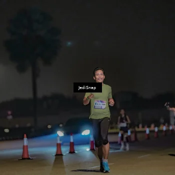 Runner Photo 7460313
