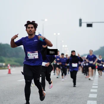 Runner Photo 7460380