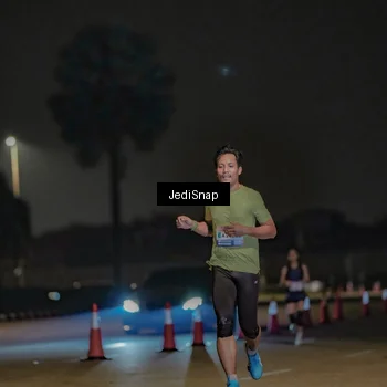 Runner Photo 7460385