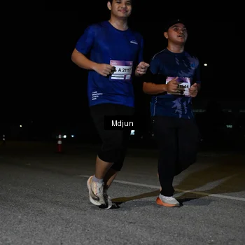 Runner Photo 7460390