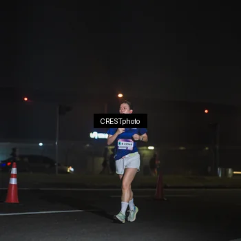 Runner Photo 7460399