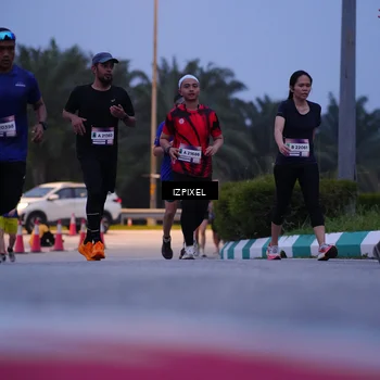 Runner Photo 7460403