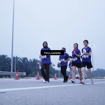 Runner Photo 7460407