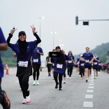 Runner Photo 7460408