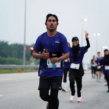 Runner Photo 7460410