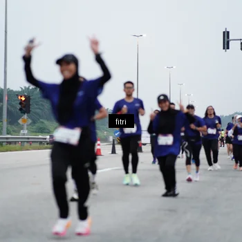 Runner Photo 7460411