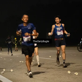 Runner Photo 7460428