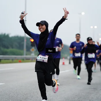 Runner Photo 7460440