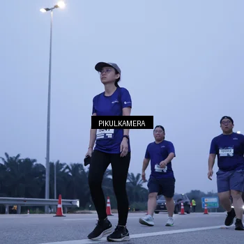 Runner Photo 7460446